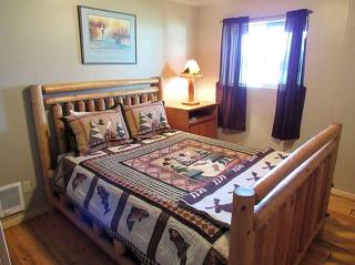 Magnificent Log Cabin with Mountain Views near Yellowstone National Park, Montana - 1