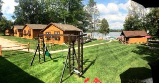 Lovely Lakefront Cabin Rental for Five Guests in West Branch, Michigan - 4
