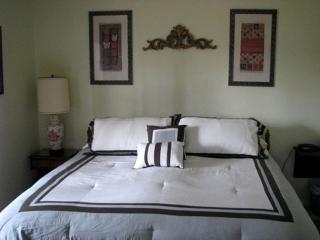 Luxury Cabin Rental with Lake Views and its own Private Hot Tub in Sylvan Shores, Arkansas - 3