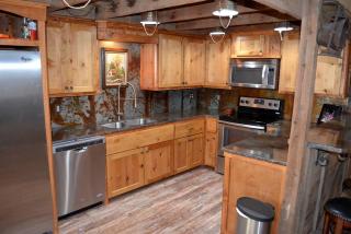 Secluded Cabin by the Black Fork River near Ouachita National Forest, Oklahoma - 8