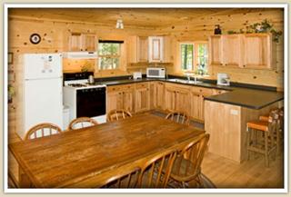 Upscale Camping Cabin for Nine by Squaw Lake in Wisconsin - 4