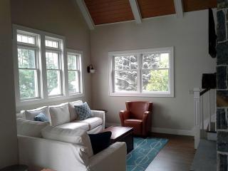 Spacious Guest Cottage Rental on Lake in The Berkshires, Massachusetts - 7