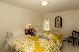 Riverfront Cabin with Beautiful Views of Housatonic River in Great Barrington, Massachusetts - 7