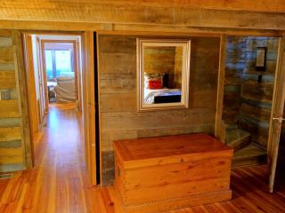 Secluded Cabin Nestled in the Woodlands of Meadows of Dan, Virginia - 1