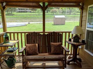Rustic Cabin Rental near Asheville Perfect for a Weekend Getaway on Tuckasegee River - 9
