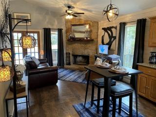 Charming Pet-Friendly Vacation Rental with a Private Pool in Hays County, Texas - 9