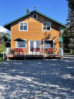 Spacious Family Cabin with Scenic Views near the Kenai River in Alaska - 5