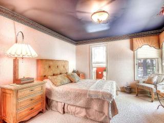 Quiet and Elegant Villa Rental for a Unique Getaway near Flagstaff, Arizona - 7