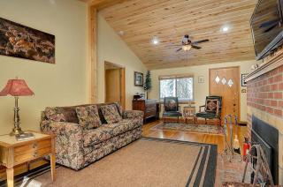 Fantastic Mountain Cottage with a Hot Tub on Beautiful Chalk Creek in Nathrop, Colorado - 5