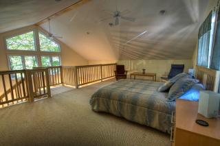 Beautiful Cabin with Hot Tub Surrounded by Trees in Confluence, Pennsylvania - 7