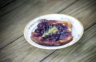 Fully Furnished Cabin Rental with Fire Pit near Cherokee National Forest - 4