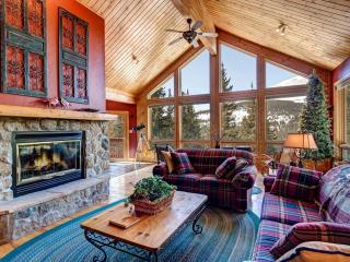 Luxurious Cabin Rental Tucked Away in the Mountains near Breckenridge, Colorado - 9