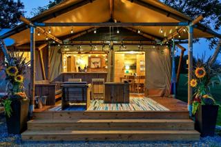 Incredible Tented Cabin with Fire Pit and Hot-tub in Sevierville, Tennessee - 6
