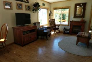 Rustic Mountain Retreat Perfect for Large Groups in Kingston, Idaho - 2