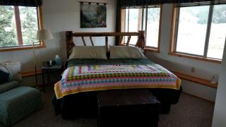 Luxury Cabin Rental with Breathtaking Views in Park County, Colorado - 7