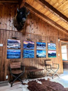 Elegant Western-Style Vacation Rental with Mountain Views near Madison River in Ennis, Montana - Ennis - 7