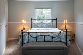 Unique Ohio Cottage for a Weekend Getaway in the Midwest - 7