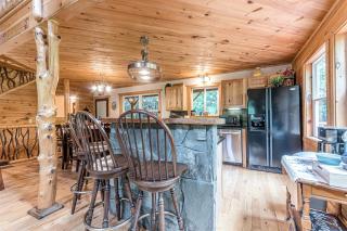 Refreshed Cabin with Spa and Private Deck in Sautee Nacoochee, Georgia - 4