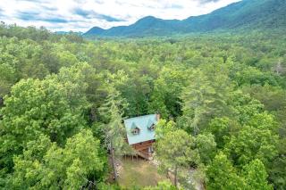 Refreshed Cabin with Spa and Private Deck in Sautee Nacoochee, Georgia - 1