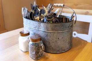 Unique Western-Themed Cabin Rental for Secluded Getaway in Warner Springs, California - Warner Springs - 2