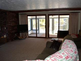Waterfront Vacation Rental on Muskegon River in Huron-Manistee National Forests, Michigan - 9