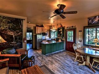Quiet Cottage Rental for Two in Horse Country near Yosemite National Park Gateway, California - 8