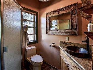 Quiet Cottage Rental for Two in Horse Country near Yosemite National Park Gateway, California - 1