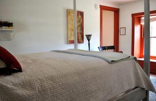 Historic Bed and Breakfast Accommodation Built in 1790 in Bucks County, Pennsylvania - 1