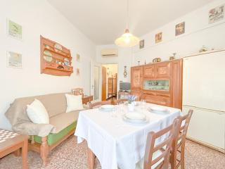 Vintage House - Wi-Fi - Beaches - Station 300 Mt - 9