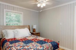 Charming Farmhouse Escape with Trails & Pond in College Station, Texas - 9
