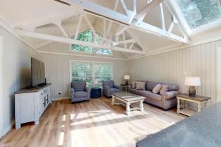 Charming Farmhouse Escape with Trails & Pond in College Station, Texas - 1