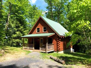 Secluded Cabin Rental in the Forest near Beckley, West Virginia - 0