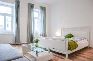 Comfortable 2BR Apartment - Perfect for Longstays - 3
