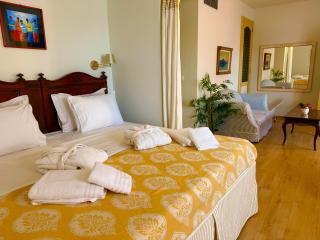 Great Greece Le Convivial Suites - 8