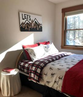 Spacious Chalet Rental for a Ski Vacation in Vermont - 1