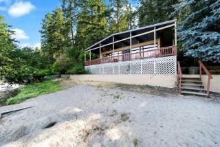 Secluded, Rustic Lakefront Home, Nestled on the Peaceful Shores of Lake Coeur d’Alene, Idaho - 0