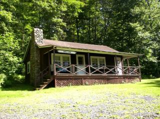 Cozy Rustic Cabin Rental on Shore of Harveys Lake in Luzerne County, Pennsylvania - 0
