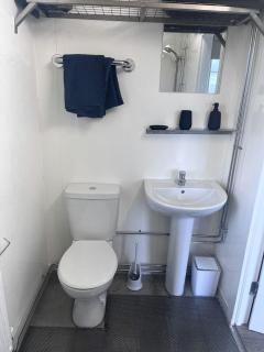 Fantastic Off-Grid Tiny House Fully Equipped with Beautiful Countryside Views in Ireland - 2