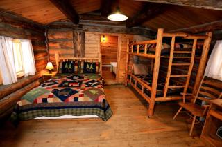 Cozy Cabin Rental with Vintage Claw Tub near Steamboat Springs, Colorado - 3