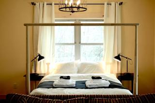 Luxury Log Cabin with Mountain and Forest Views near Asheville, North Carolina - 8