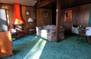 Quiet Cabin Rental Perfect for a Honeymoon near Eagle River, Wisconsin - 7