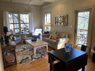 Elevate Your Holidays: Glamping at Cypress Creek Cottage, Texas' Hidden Gem - 5