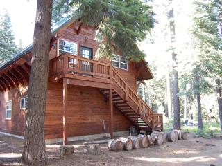 Traditional Log Cabin Rental for Couples on the West Shore of Lake Tahoe, California - 6