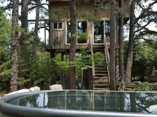 Magical Tree House Rental Nestled in the Woods on Farm Retreat near St. Louis, Missouri - 0