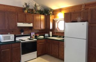 Intimate Secluded Cabin with a Whirlpool Tub for Two in Carroll County, Arkansas - 8