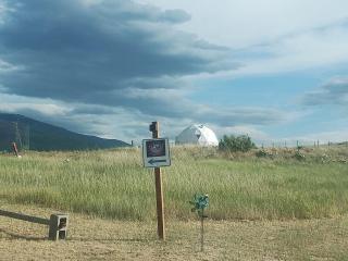 Stunning Off-Grid Dome with Spectacular Views for a Unique Glamping Getaway in Montana - 2