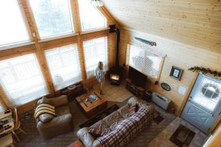Secluded Family Cabin with a Hot Tub in the Rocky Mountains near Denver, Colorado - 7