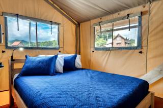 Glorious Tented Cabin with Fire Pit and Gorgeous Sky Views in Sevierville, Tennessee - 7