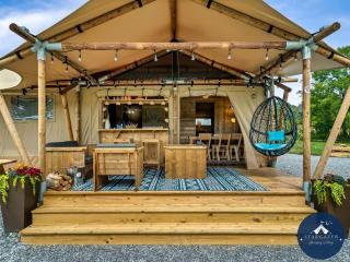 Glorious Tented Cabin with Fire Pit and Gorgeous Sky Views in Sevierville, Tennessee - 2