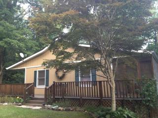 Peacefully Secluded Cottage Rental on Nature Preserve near Asheville, North Carolina - 0